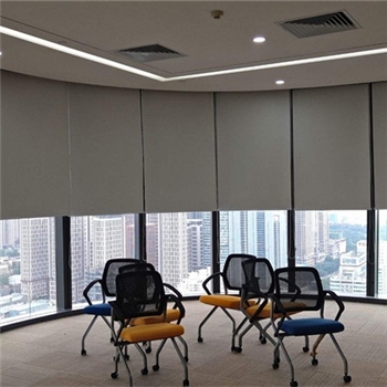 客廳裝修，你會(huì)選擇使用推拉門(mén)嗎？